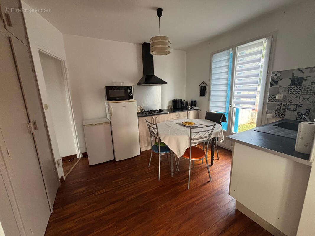 Maison à LE PERRIER