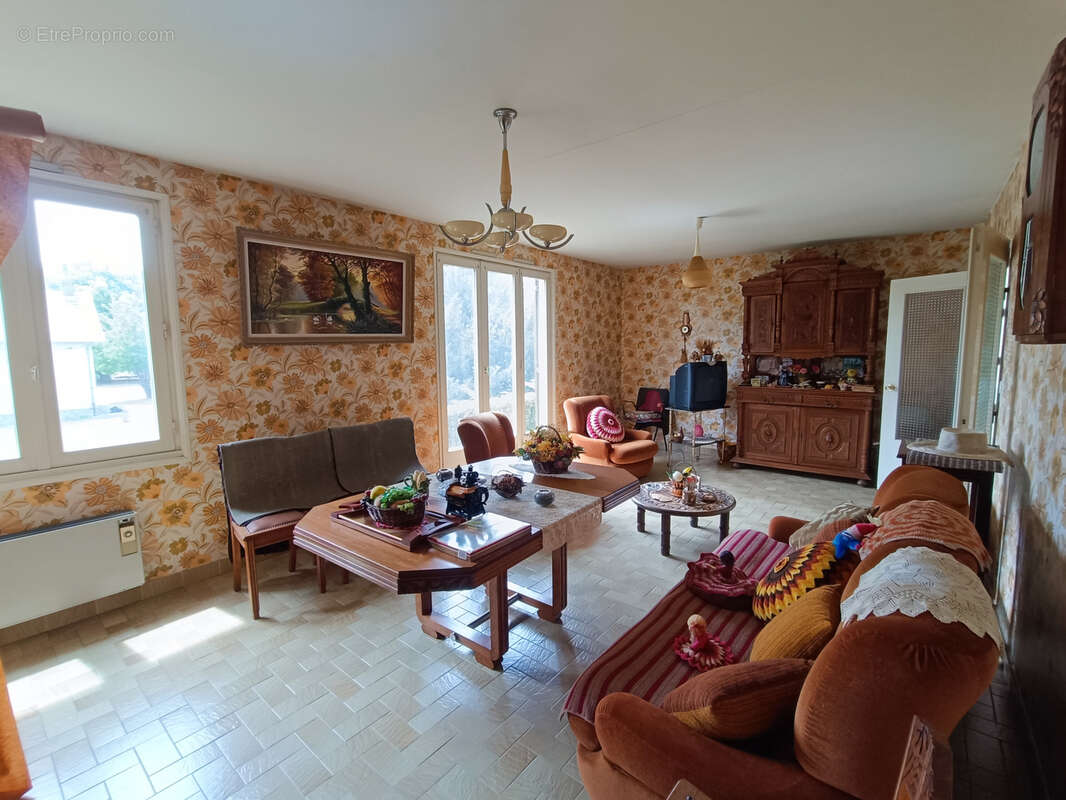 Maison à ARGENVIERES