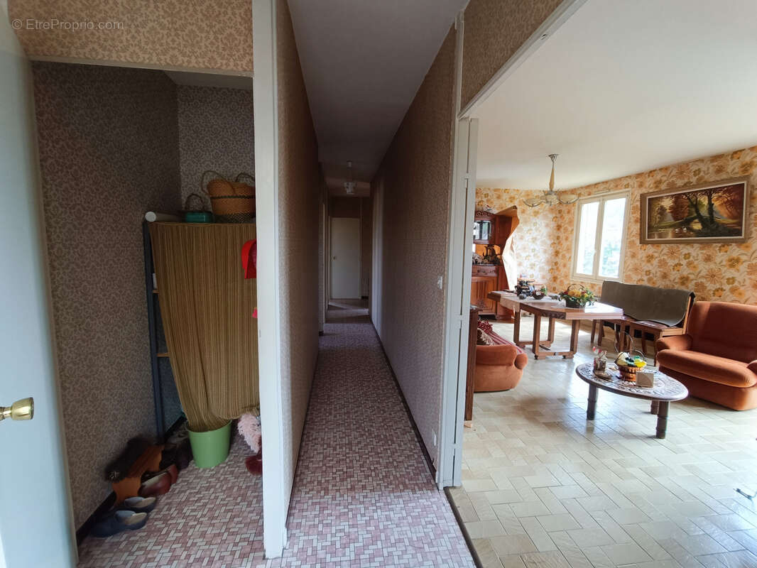 Maison à ARGENVIERES