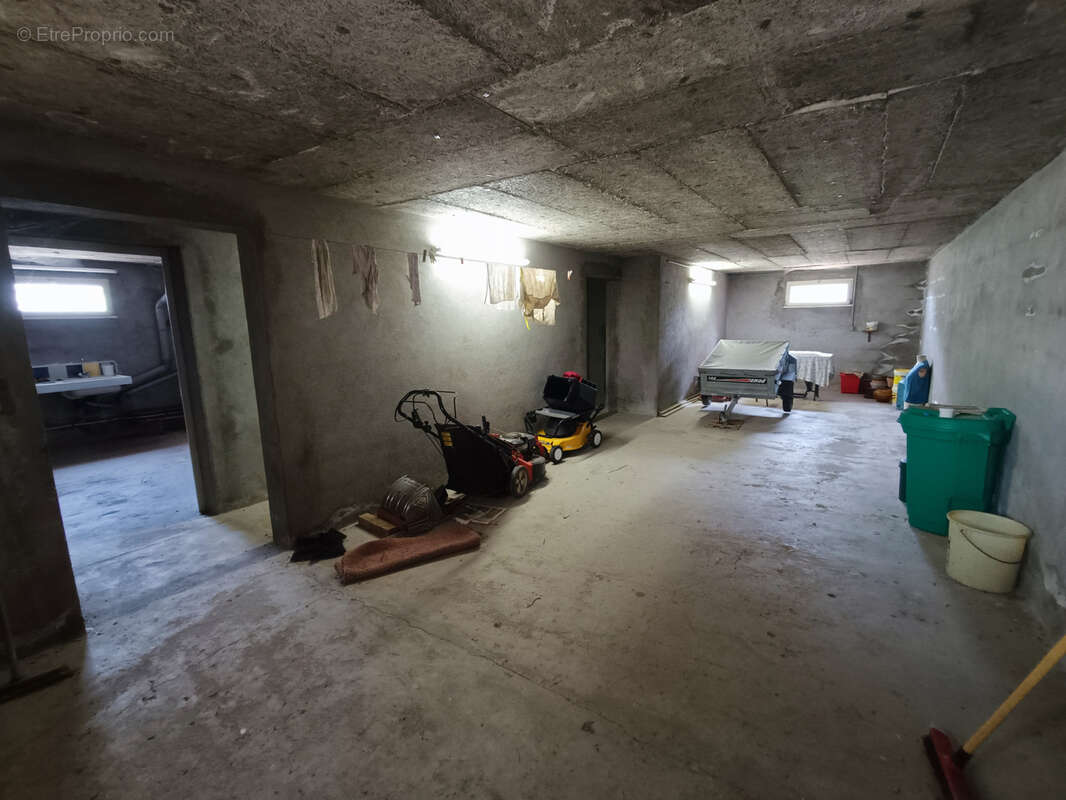 Maison à ARGENVIERES