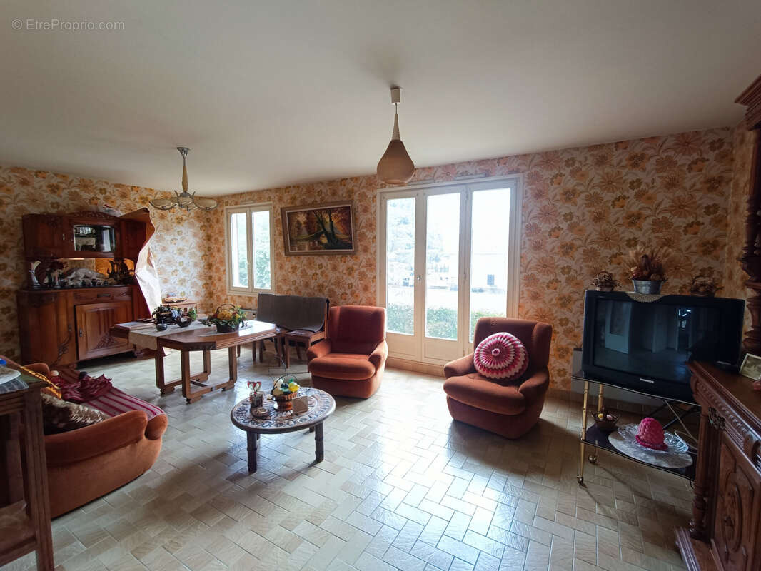 Maison à ARGENVIERES