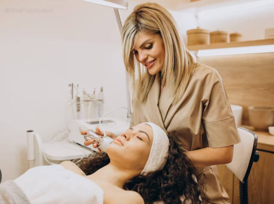 Commerce à SAINT-NICOLAS-DE-PORT