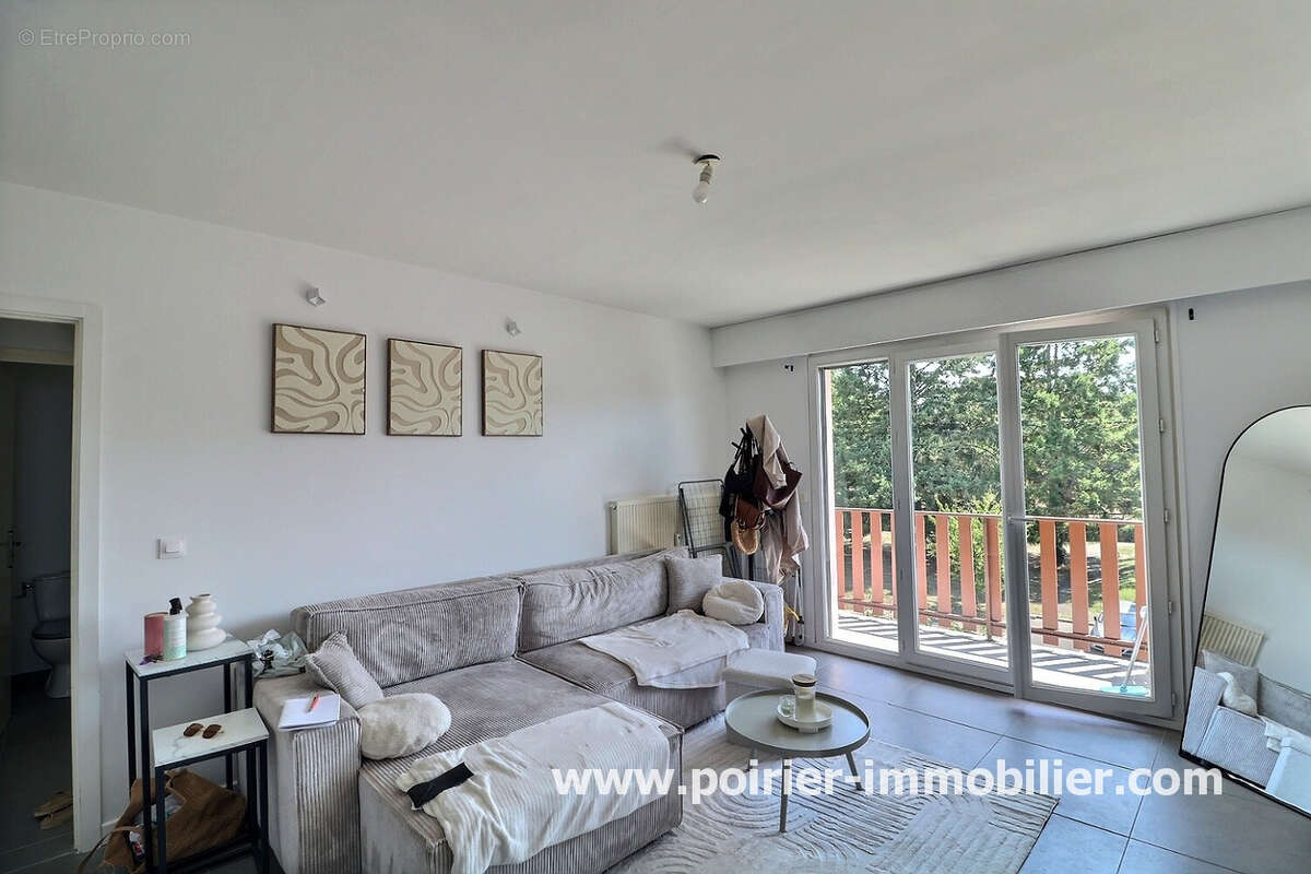 Appartement à DOUVAINE