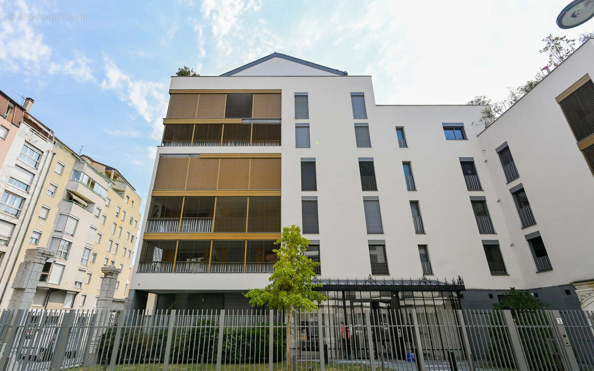 Appartement à LYON-7E