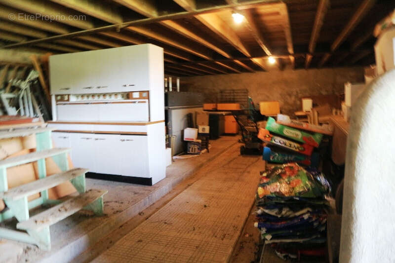 Maison à SAINT-JEAN-D&#039;ANGELY