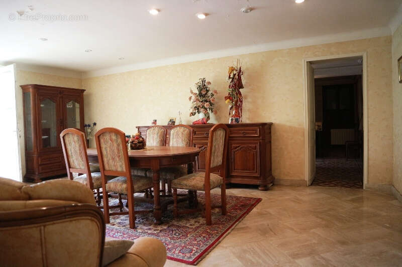 Maison à SAINT-JEAN-D&#039;ANGELY