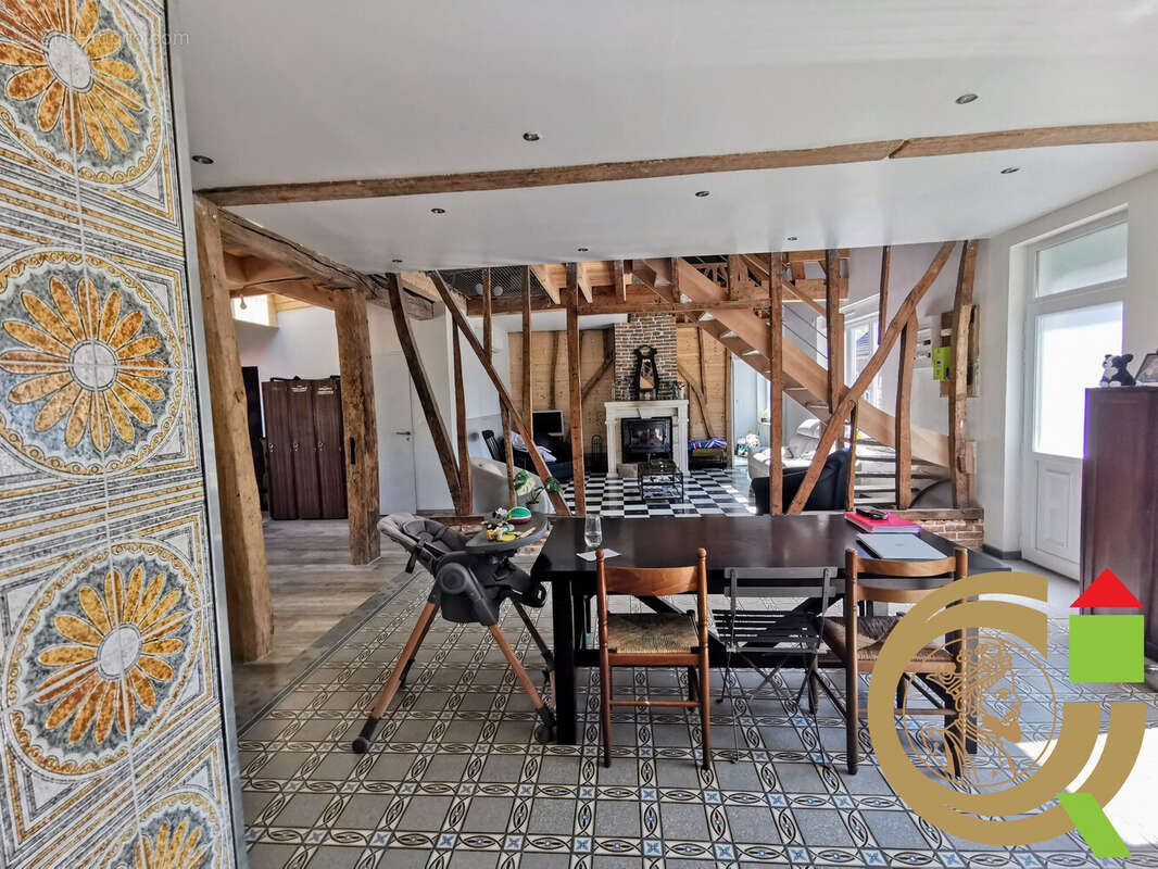 Maison à HOUVIN-HOUVIGNEUL