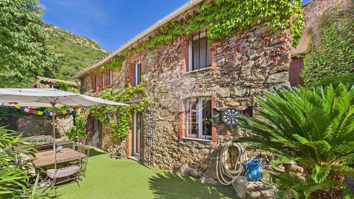 Maison à PLAN-DE-LA-TOUR