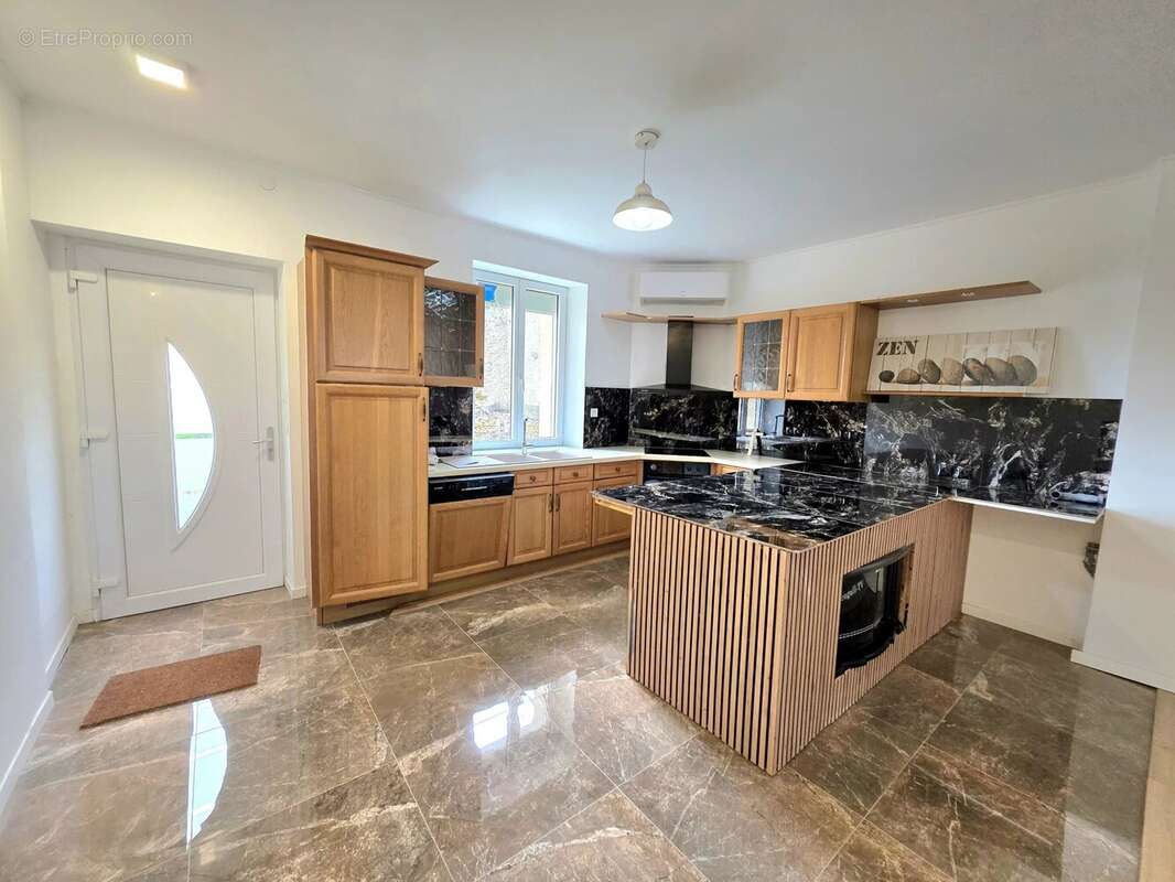 Maison à JOUDREVILLE