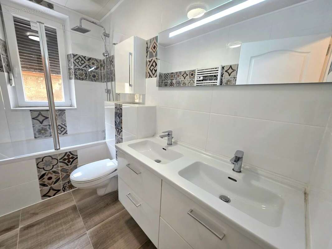 Maison à JOUDREVILLE