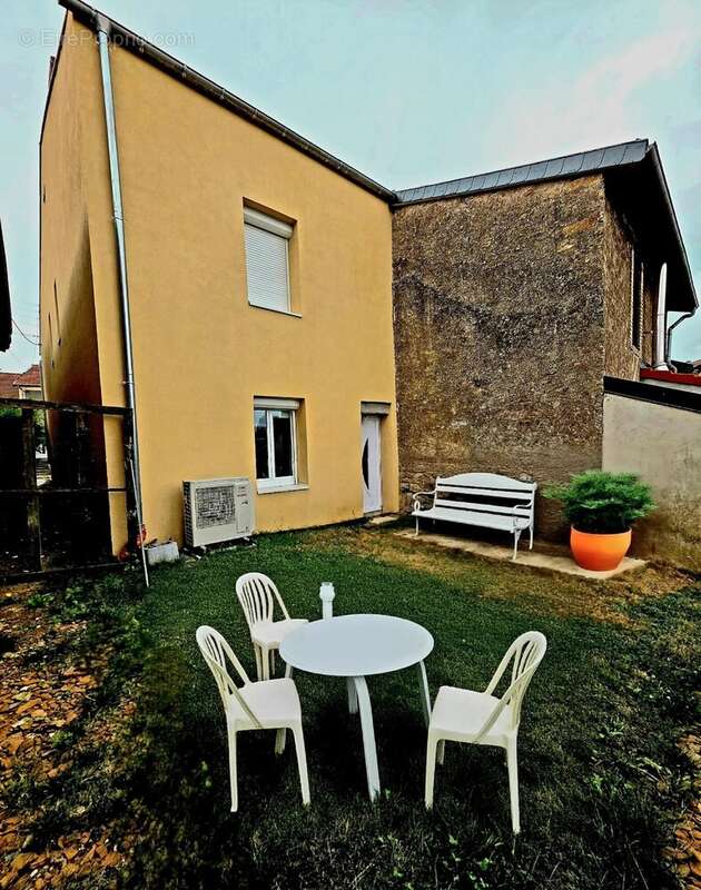 Maison à JOUDREVILLE