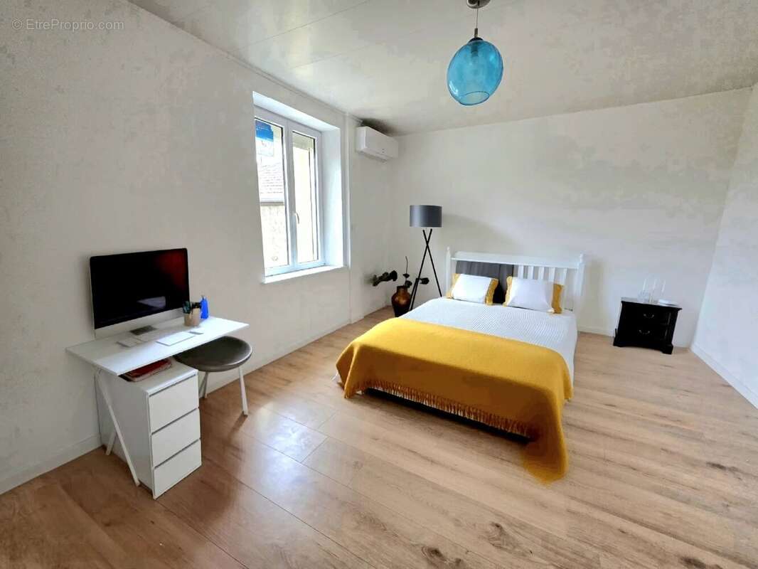 Maison à JOUDREVILLE