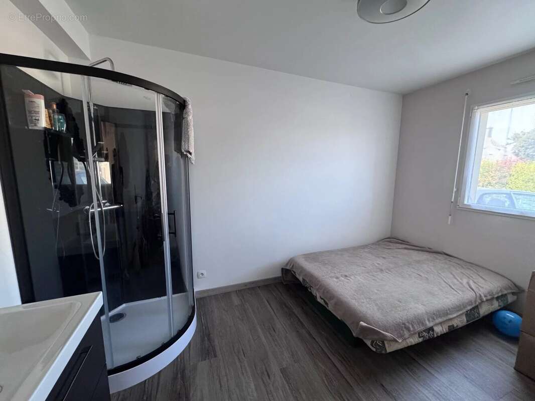 Maison à SAINT-SEGAL