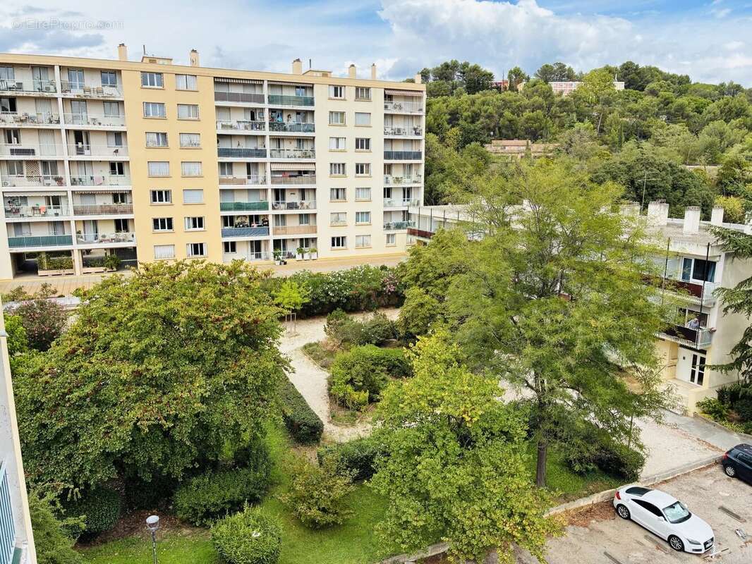 Appartement à AIX-EN-PROVENCE