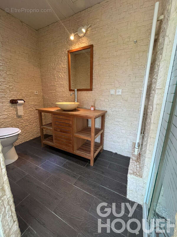 Maison à SAINT-DENIS-LES-PONTS