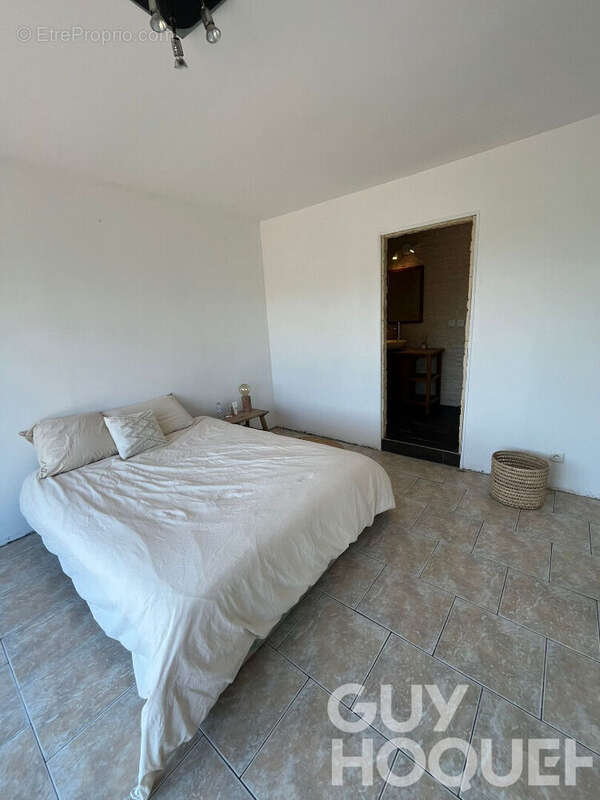 Maison à SAINT-DENIS-LES-PONTS