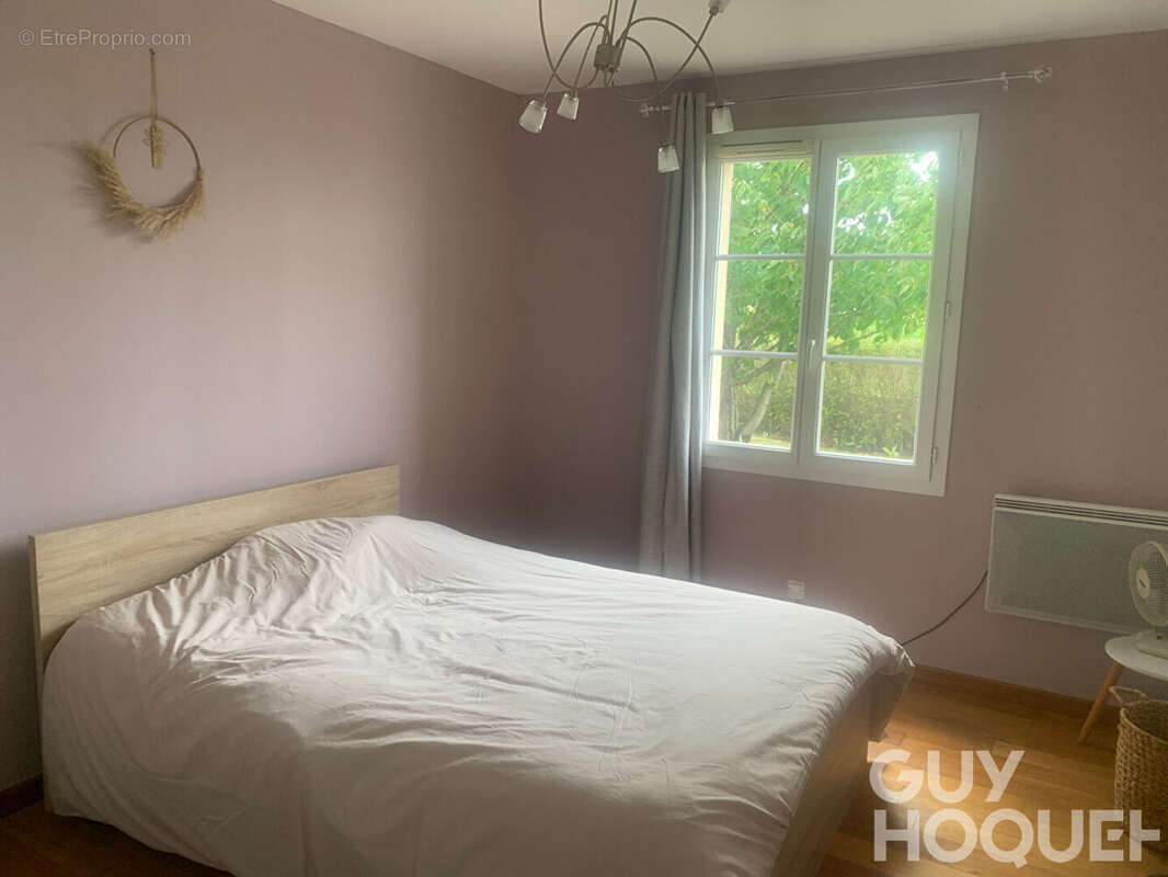 Maison à SAINT-DENIS-LES-PONTS