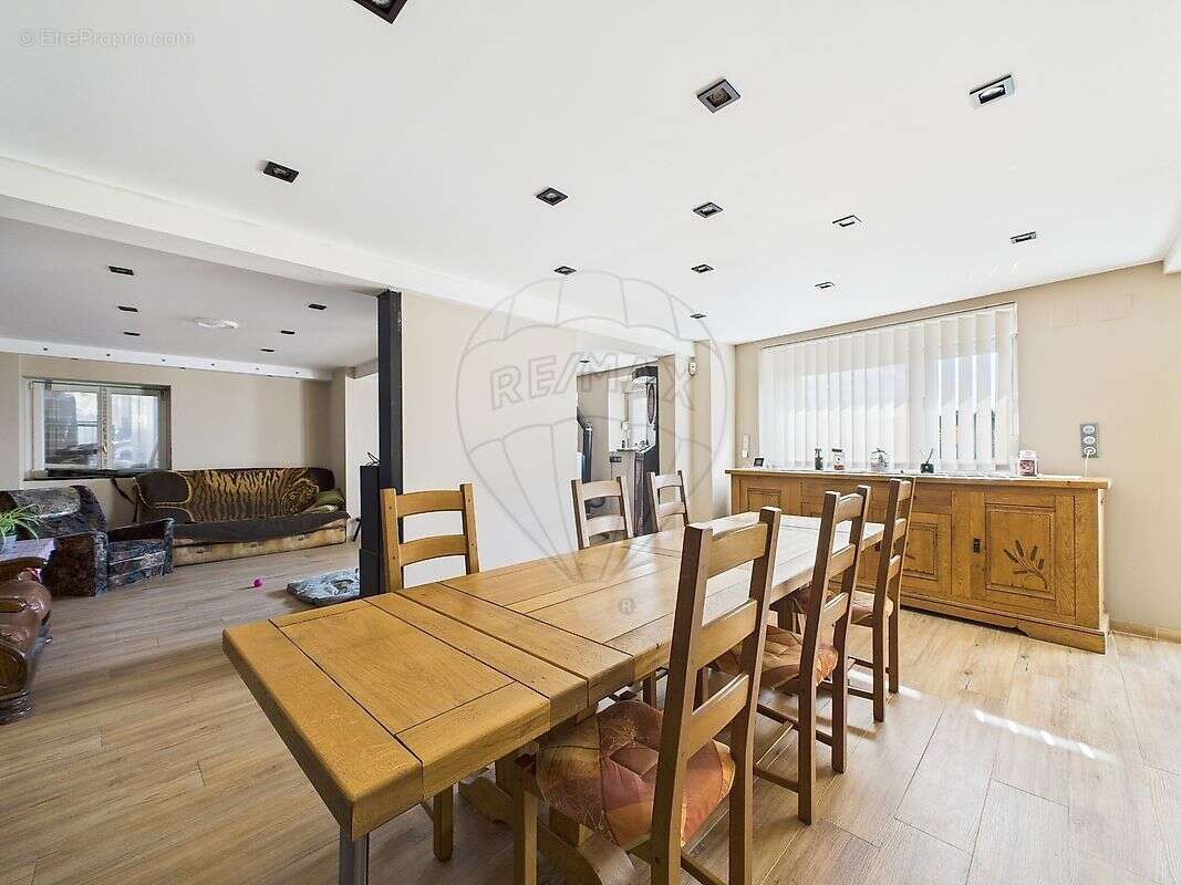 Maison à HETTANGE-GRANDE