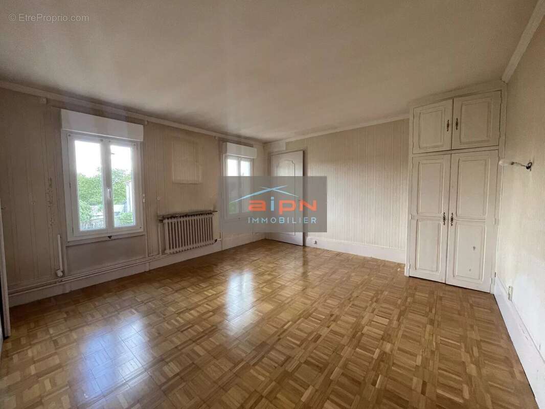 Maison à SAINT-PIERRE-LES-ELBEUF