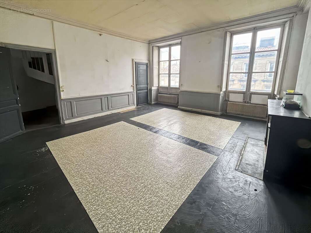 Appartement à BORDEAUX