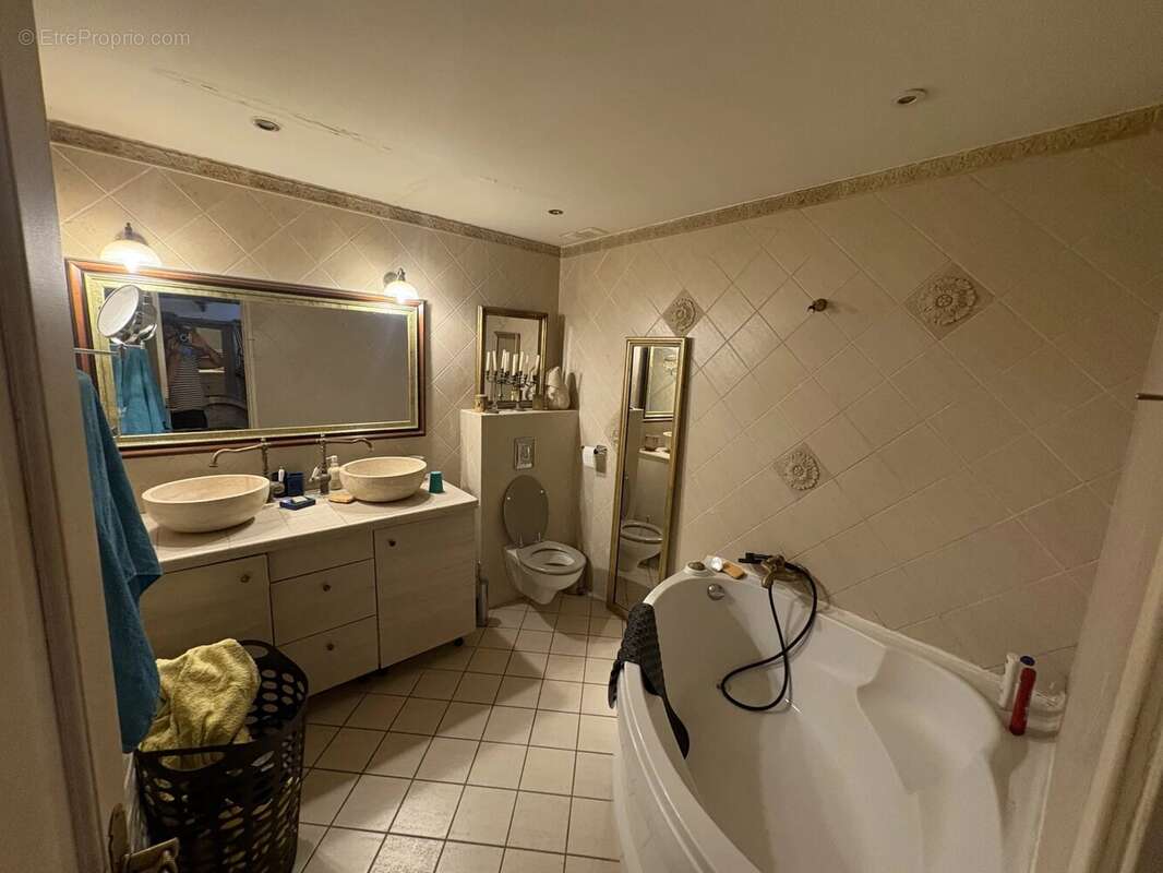 Appartement à THEOULE-SUR-MER