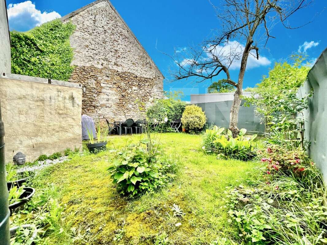 Design sans titre(2) - Maison à TOUQUIN