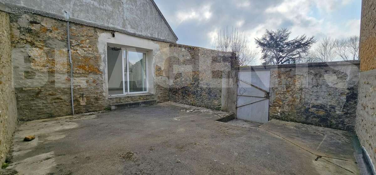 20250314_115455 (002) - Maison à MOUROUX