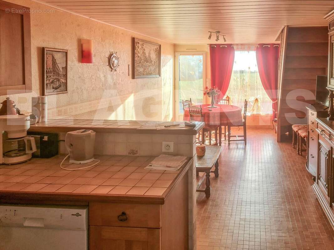 8 - Lionel MARC - BL Agents - Maison à POUANT