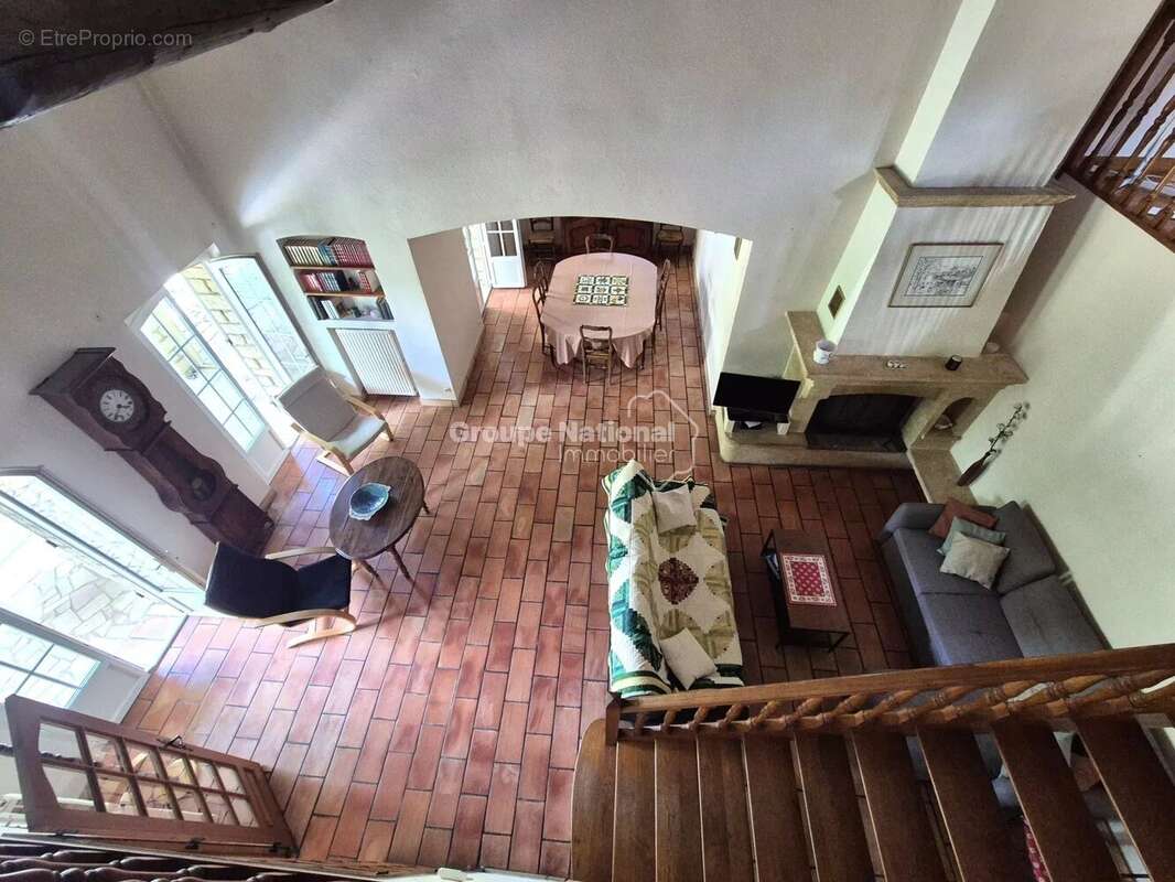 Maison à PERNES-LES-FONTAINES