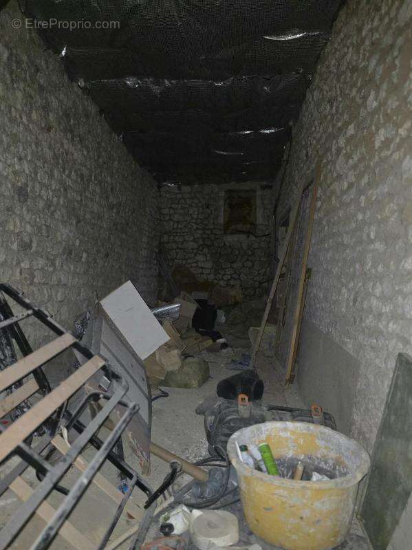 Maison à SALLES-LAVALETTE