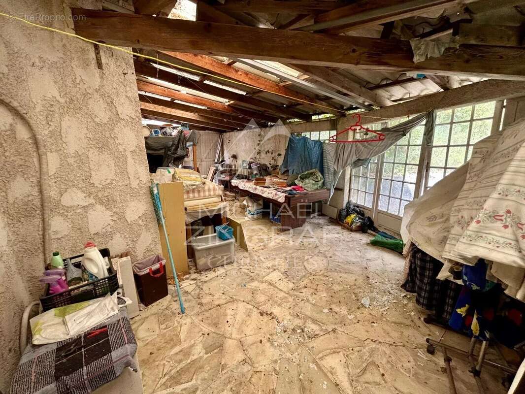 Maison à MANDELIEU-LA-NAPOULE