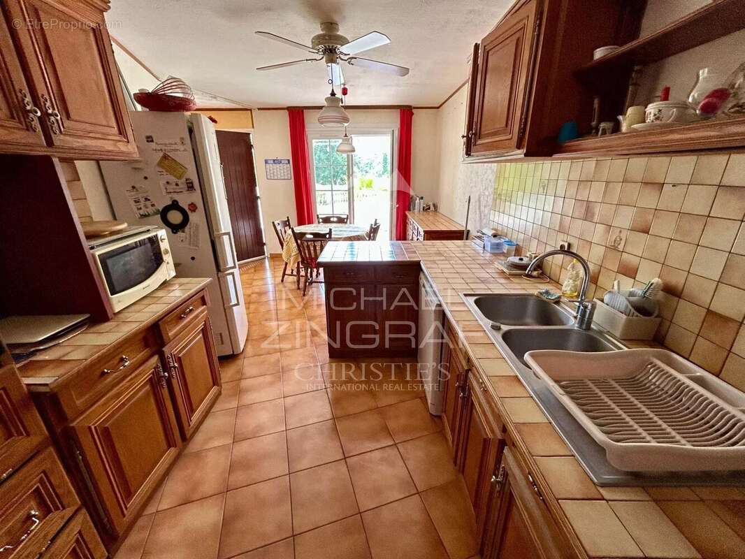 Maison à MANDELIEU-LA-NAPOULE