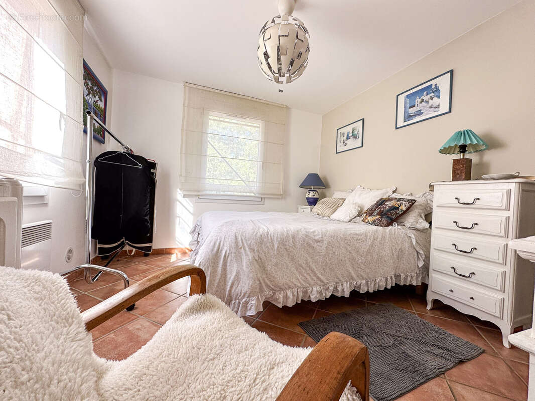 Maison à COLLOBRIERES