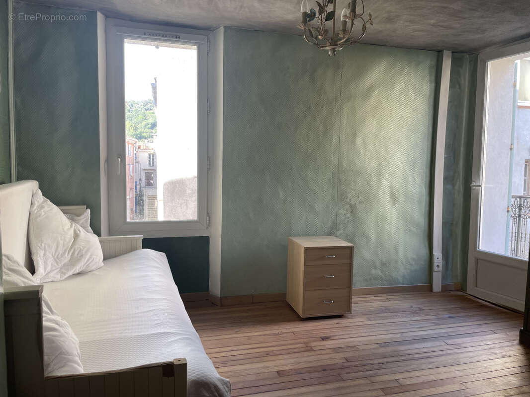 Maison à COLLOBRIERES