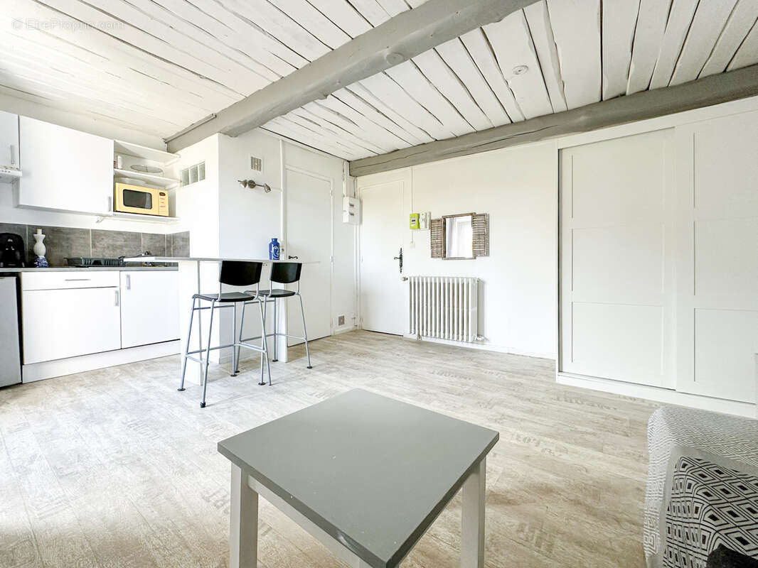 Appartement à HYERES