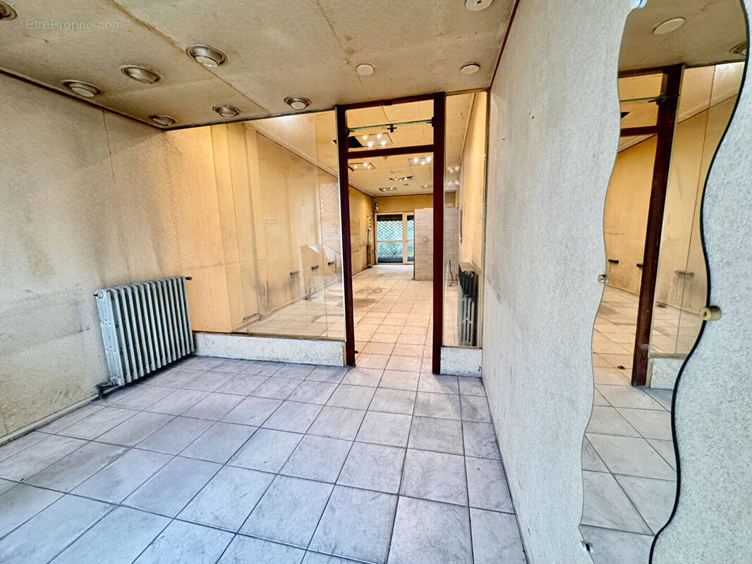 Autre à FONTENAY-SOUS-BOIS