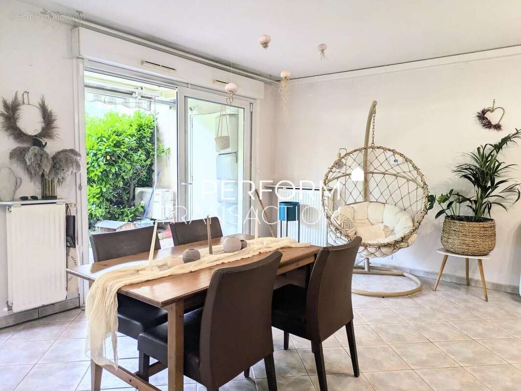 Appartement à SASSENAGE