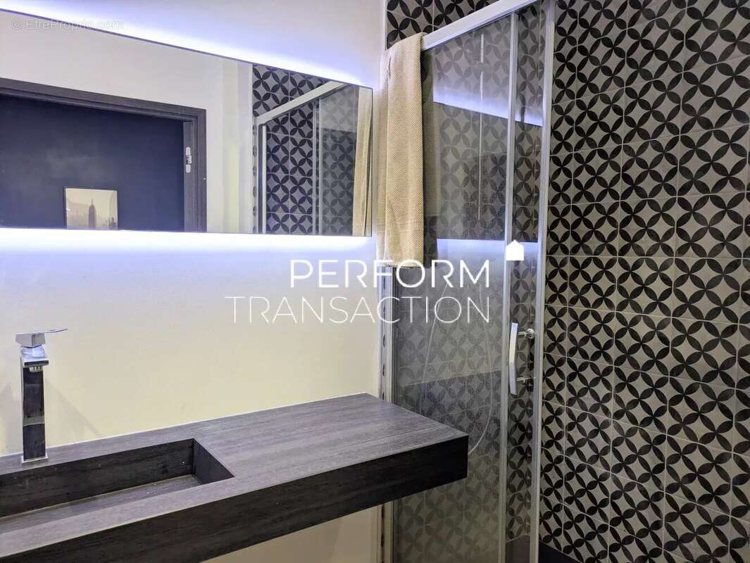 Commerce à GRENOBLE