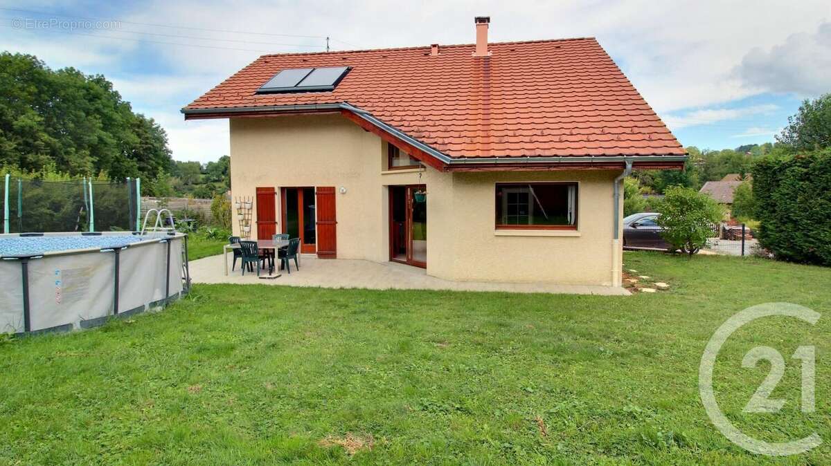 Maison à THOLLON-LES-MEMISES