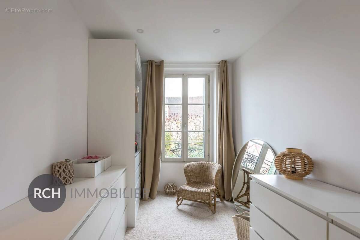 Maison à MONTFORT-L&#039;AMAURY