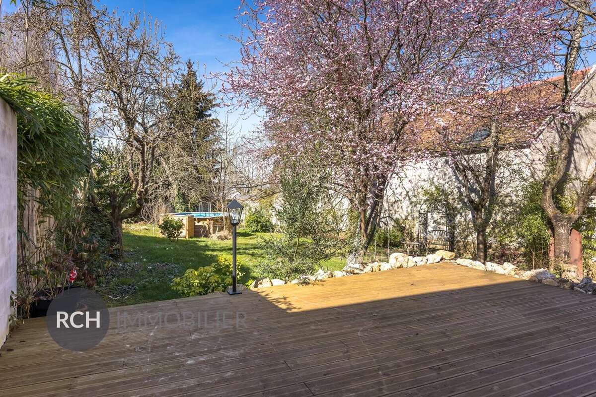 Maison à MONTFORT-L&#039;AMAURY