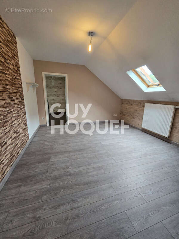 Maison à JOUY-AUX-ARCHES