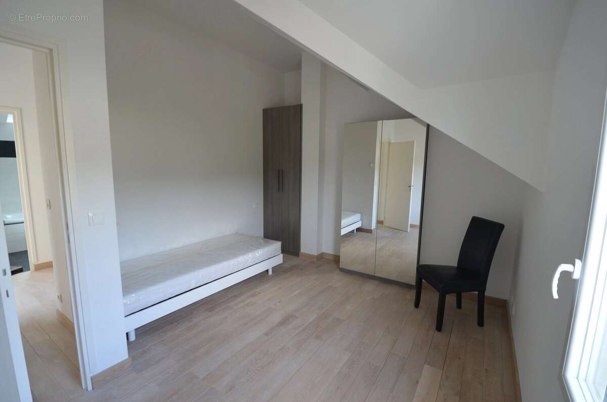 Maison à LOUVECIENNES