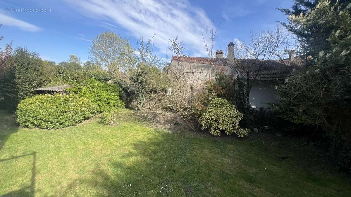 Maison à CROISSY-SUR-SEINE