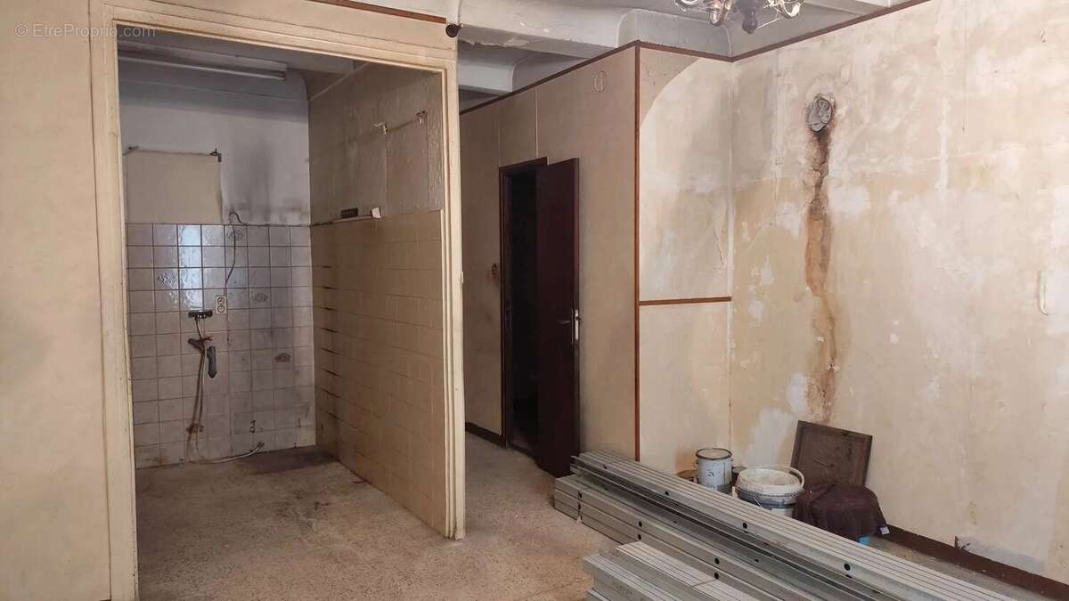 Maison à PUGET-THENIERS