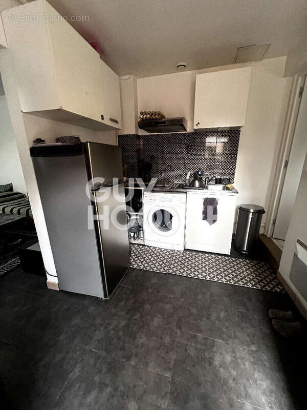 Appartement à LES PAVILLONS-SOUS-BOIS