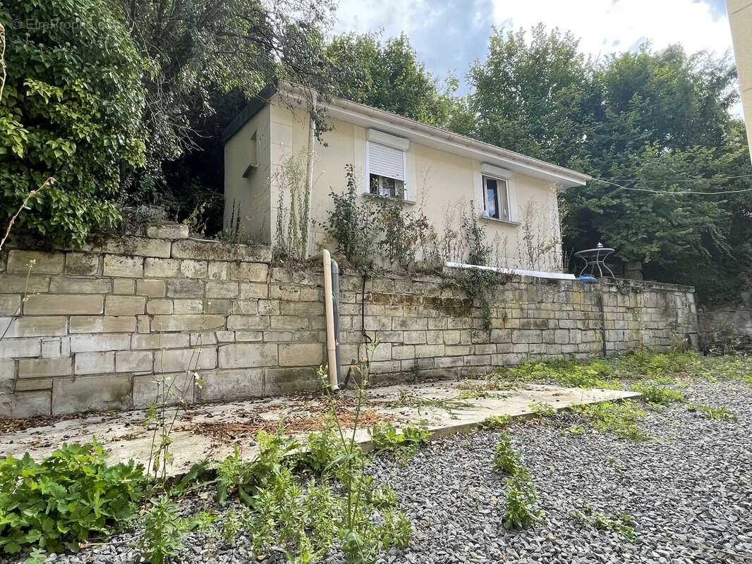 Maison à MONTATAIRE