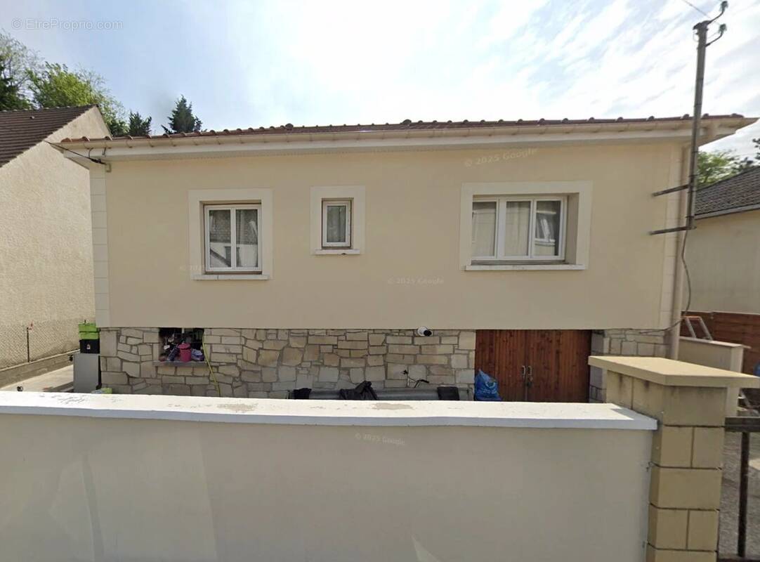 Maison à MONTATAIRE