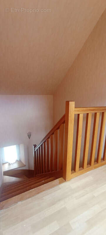 Maison à MUR-DE-BRETAGNE