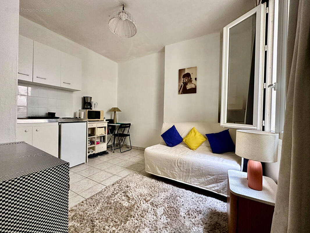 Appartement à PARIS-11E